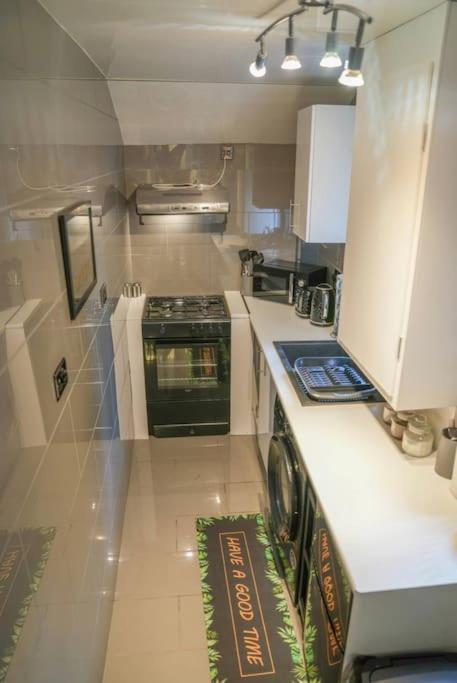 Entire Home In 诺丁汉 外观 照片
